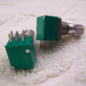 庫存不用等-【no】-（單聯3腳） 音響/功放/密封電位器 B50K 柄長15MM （配螺母   [54906-017現