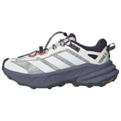 (店+)【adidas 愛迪達】LA6696 adidas FREE HIKER SL GORE-TEX 貼合舒適 自由人戶外 徒步鞋 男女同款 漢玉白 愛迪達女鞋 運動鞋女 女鞋 愛迪達男鞋 男運動鞋 男鞋