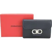 Salvatore Ferragamo Gancini 荔紋牛皮銀馬蹄釦信封式鑰匙包 零錢包(深藍)