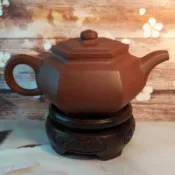 ‌🍵宜興紫砂廠 紫泥 六方雪華壺🍵出水：獨孔 容量：約160cc 泥料：底槽青 宜興 宜興壺 紫砂壺 茶壺 茶具 早期壺