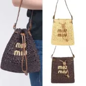 miu miu 絲質拉菲草編 小牛皮抽繩肩背水桶包-2色可選