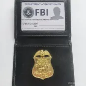 買家精選🍒FBI徽章 金屬證件 影視道具 卡包  美國聯邦調查局FBI金屬徽章證件卡包影視道具