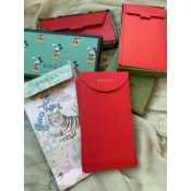 gucci 櫃臺新年禮品紅包袋