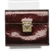 【DOKODEMO】Louis Vuitton M93520 Vernis Portefeuille Koala 三折皮夾附零錢包
LOUIS VUITTONAmarante [二手]