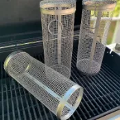 熱賣*精品戶外燒烤籠不銹鋼必備用品圓筒吊爐自動旋轉器燒烤工具全套烤肉串哆啦A梦百货
