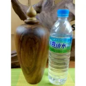 劉家板橋肖楠聞香瓶適合收藏
