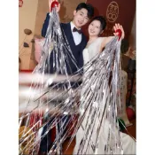 台南高雄現貨」跨年求婚 銀色手拋彩帶球」 拍婚紗銀色鏡面亮片彩帶 金屬色 轉砲 韓式婚紗拍攝道具 台灣 台中 新竹