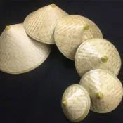 熱銷🔥越南斗笠帽 竹製品防曬帽子 幼稚園手工繪畫塗鴉帽子 樓梯走廊教室牆面裝飾 DIY燈具吊飾壁飾草帽 畫畫竹編草帽