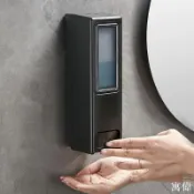 寓偉 給皂機 給皂器 壁掛式給皂機 皂液沐浴乳 浴室給皂機 沐浴乳擠壓器 免打孔皂液器按壓瓶酒店廚房洗髮水衛生間壁掛式泡沫家用