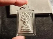 泰國佛牌~2537~燒哈七龍佛~瓦卡姜基金會~龍婆坤~龍婆瑞~龍婆培~等聯合加持~僧王提供部分聖料~獨立編號187