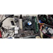 華碩 h97 pro  h97 plus 1150腳位 賣主機板一片 外觀漂亮