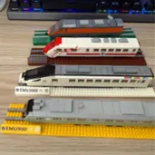 【展示品】YouRBlock 微型積木 台灣火車系列-自強號、區間快車、新自強3000、普悠瑪號 已組裝完畢 當展示品使