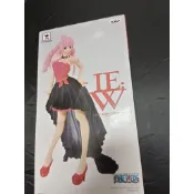 娃娃機商品--正版 白證 長盒 海賊王 培羅娜 公仔