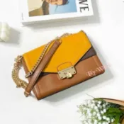 Lily Willee🇺🇸MICHAEL KORS KINSLEY 金屬釦翻蓋斜背鍊包