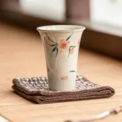全球選品1館 生活百貨 手繪桃花平足聞香杯主人杯陶瓷單個功夫喝茶品茗杯子茶杯單杯