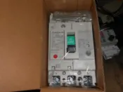 日本三菱無熔絲漏電斷路器NV32-SW 3P  5A-30A 30mA  100-440V適用 漏電開關 (D2)