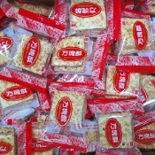 《K&J的雜貨鋪》🐣莊家方塊酥🐣原味／鹹蛋黃口味 300公克