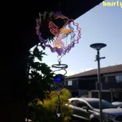BARR1Y陽光捕手,3D旋轉蜂鳥風鈴,自製創意五顏六色不銹鋼金屬彩色玻璃吊墜戶外