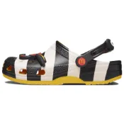 (店+)【Crocs】209393-066 Crocs卡駱馳 × 麥當勞 Classic clog 漢堡神偷 EVA 防滑耐磨 洞洞鞋 男女同款 黑白