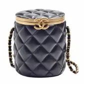 CHANEL 經典復古雙C LOGO菱格紋羊皮翻蓋圓筒肩背/斜背包(黑色)