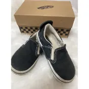 Vans正品童鞋黑色懶人鞋16cm（二手）