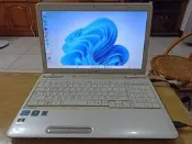二手TOSHIBA Satellite L750 i5四核2G獨顯 8/240SSD 筆電 零件機賣 不退不保 內容詳看