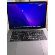 MacBook Pro 15吋 A1707不開機 不過電 主板故障維修 進水維修 電池膨脹 無法充電 開機白蘋果 螢幕破
