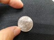 正面:新台幣發行五十週年紀念1949-1999/背面民國八十八年/ 十元硬幣(拍照技術不好請多包涵)