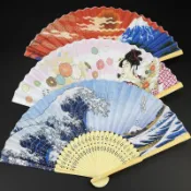  熱賣促銷🔥日本手扇 日式折扇 和風折扇 紙扇 浮世繪日式摺扇 富士山衝浪和服日料裝飾扇子 和風擺件摺疊扇子 夏季驅蚊