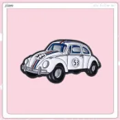 老式汽車琺瑯別針 The Love Bug 翻領徽章在背包上女士男士金屬胸針時尚首飾配件朋友禮物