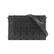 【ISSEY MIYAKE 三宅一生】BAO BAO OBLONG 拉鍊方形肩背包/斜背包(消光黑)