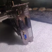 華碩顯示卡ASUS GTX750TI-PH-2GD5 鈦極顯卡 效能優 GTX750 Ti 讚哦！甜甜圈燒機正常極新