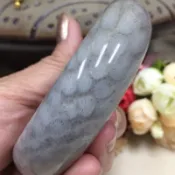 19圍60mm灰藍色系，天然珊瑚玉 菊花玉 發財玉 手環手鐲（特價）