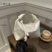 🎁現出🎁新中式國風刺繡手拎餃子包包女2026新款小衆高級感單肩腋下斜挎包🎁623