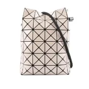 【ISSEY MIYAKE 三宅一生】BAO BAO WRING 亮面抽繩水桶包(杏粉色)
