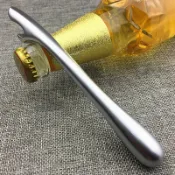 銀聯網日用品生活館 創意啤酒開瓶器個性啤酒瓶起子啟瓶器出口德國鋅合金加厚開蓋神器1入