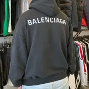 Trend國際精品✨Balenciaga 巴黎世家 背部文字純棉厚磅帽T