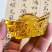 協貿國際日用品生活9館 聚財黃水晶金元寶琉璃龍紋辦公室客廳家居裝飾品