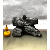 呂武建（文石先生）為著名的澎湖文石石雕家作品「太極」文石太極 Stone Taichi – Aragonite