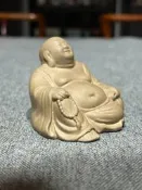 創匯時期「布袋和尚」瓷塑，石灣窯塑瓷，模印成型，不錯的小擺件，帶數字及CHINA 口底款，高5.4 公分，全品相，20