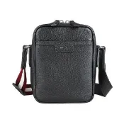 【COACH】BALLY Code金屬壓印LOGO設計荔枝紋皮革混搭雙色背帶拉鍊式斜背包(小/黑)