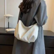 墨韵書香 夏天夏季大容量通懃百搭休閒斜挎餃子包包女新款潮單肩帆布包