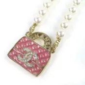 【DOKODEMO】全新 △CHANEL Chanel 2024 年 B24S ABD331 B16656 Coco 標誌水鑽絎縫包包圖案仿珍珠 Logo 項鍊香檳金粉色，含包裝盒，意大利​​製造，女士