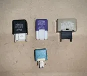 TOYOTA VIOS 2003年 原廠 閃光器.方向燈繼電器 繼電器  中古汽車零件