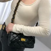(店+)【MoonDy】包包 牛皮小香包 女生側背包 高級感包包 真皮女包 小香風包包 鏈條包包 手機包 寬背帶斜背包