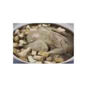 (店+)【萬象極品】智利生鮑魚/1顆-淨重:234g±4.5% +全雞人蔘湯底(內含1隻全雞) 81486391