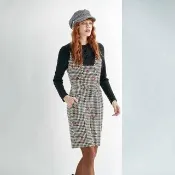 【iROO】愛心刺繡偽兩件式上衣