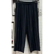 UNIQLO 日本品牌雪紡材質黑色綴雙細白線後腰鬆緊設計直筒七分褲