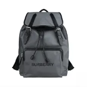 BURBERRY AVIATOR RUCKSACK黑字LOGO設計尼龍邊飾牛皮釦式翻蓋束口後背包(木炭灰)