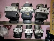02~04奧迪 AUDI A6 C5 2.4 VW PASSAT B5.5 A4 B6 1.8T ABS泵浦電腦 6顆 